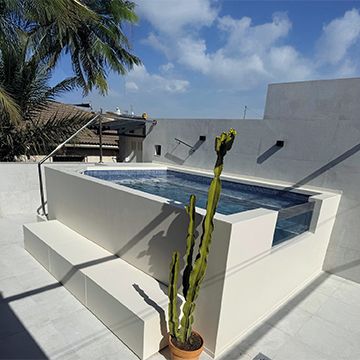 Mini piscina de terraza Design Pool 3,90 x 2,30 x 1,20 m blanca autoportante